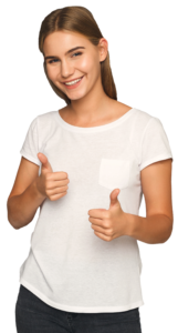 jonge vrouw meisje in wit t-shirt duimen omhoog blond lang haar helder op school scholier

